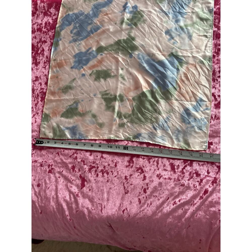 Tie dye satin scarf bandana pink blue green spring summer - Picture 2 of 4
